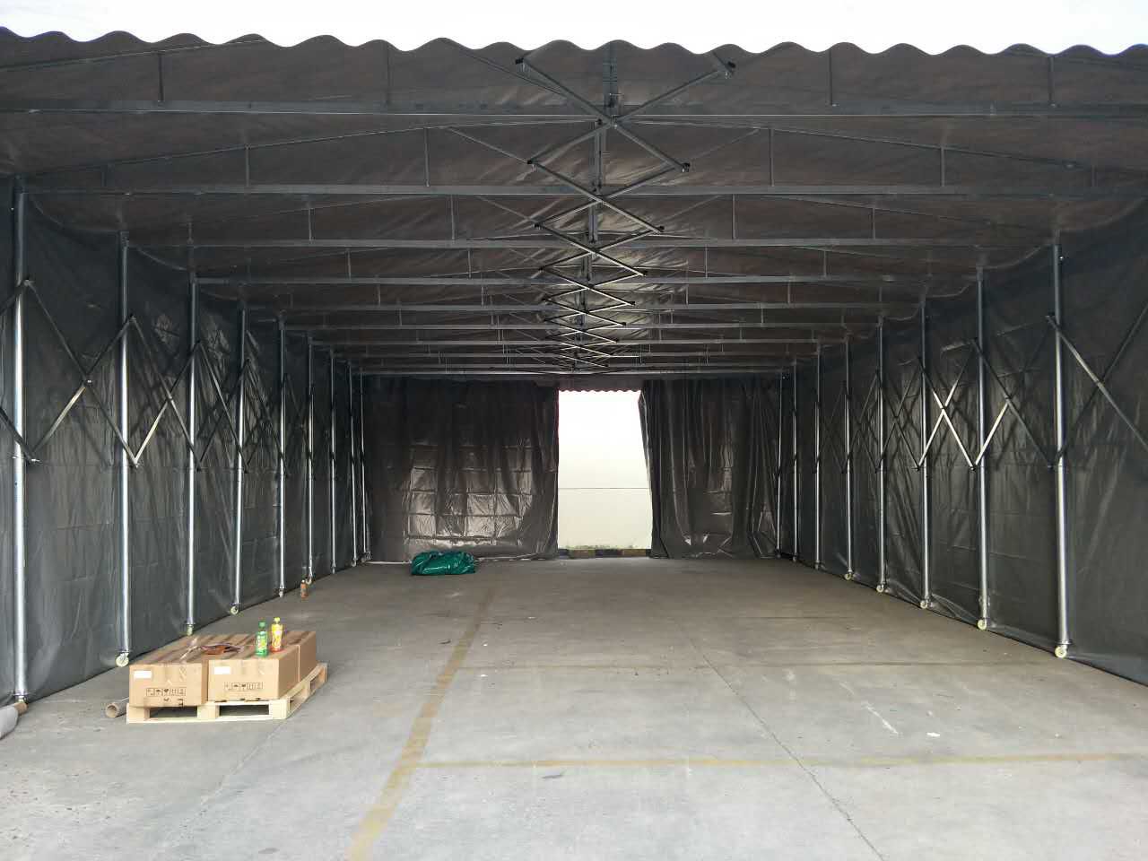 大型倉儲蓬